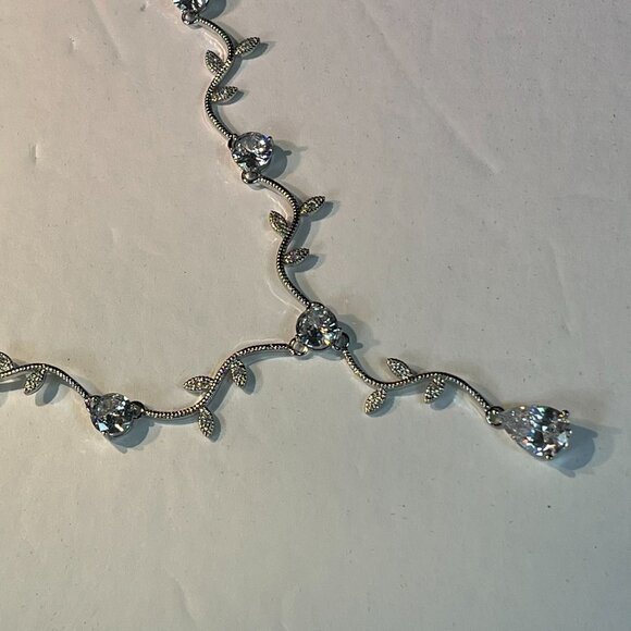 Necklace and Earring Zirconia Silver Art Party Formal Wedding Jewelry set - Picture 4 of 5